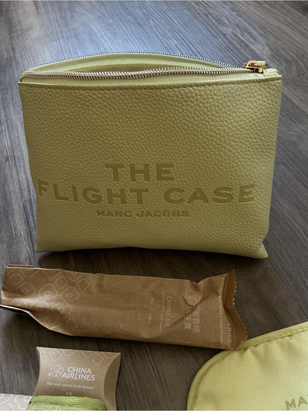 NEW Marc Jacobs x China Airlines Premium Economy Amenity Kit - Lemongrass Yellow